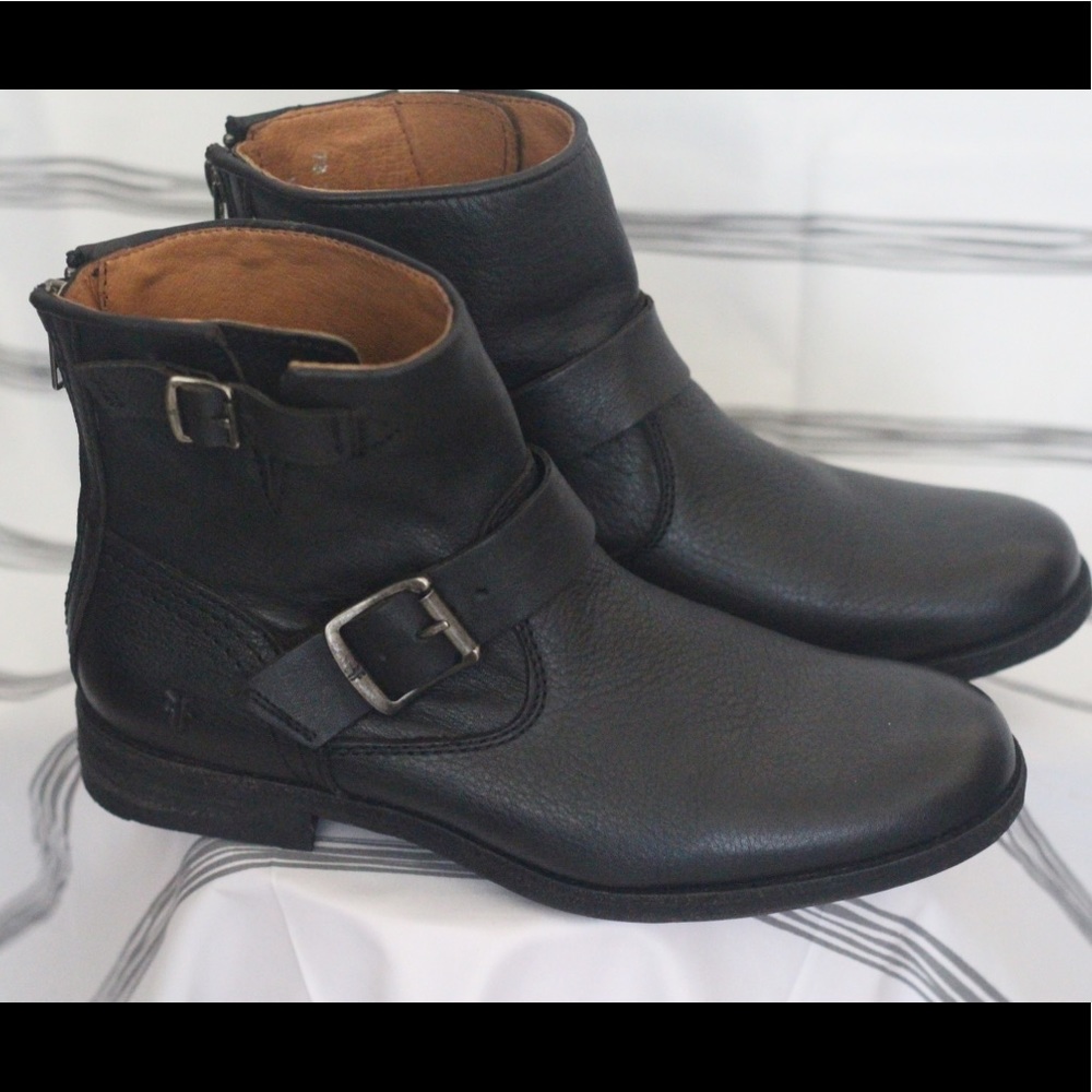 Frye Tyler Engineer Boots, NWOT w/ box, Size 7